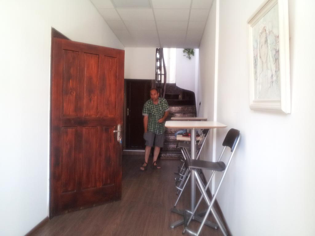 Old House Hostel Burgas ภายนอก รูปภาพ