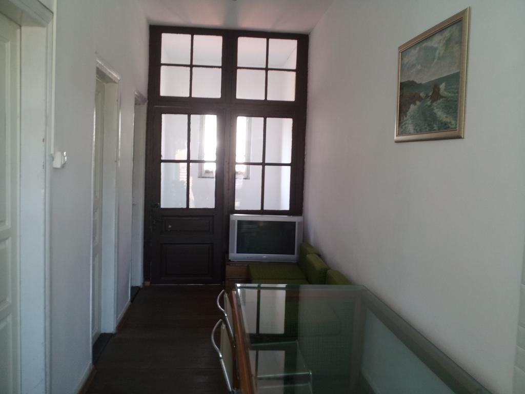 Old House Hostel Burgas ภายนอก รูปภาพ