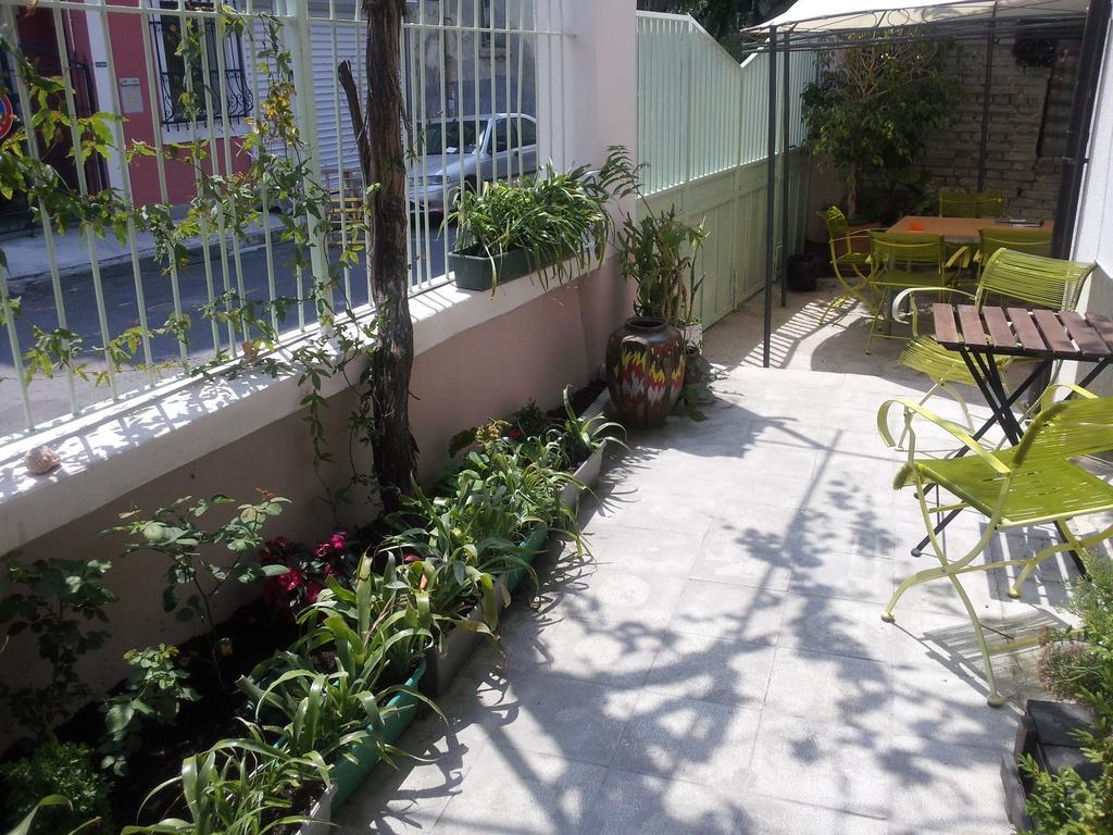 Old House Hostel Burgas ภายนอก รูปภาพ