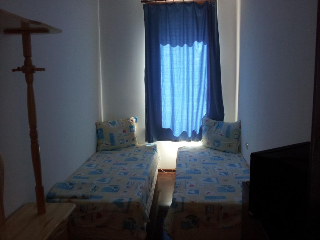 Old House Hostel Burgas ภายนอก รูปภาพ